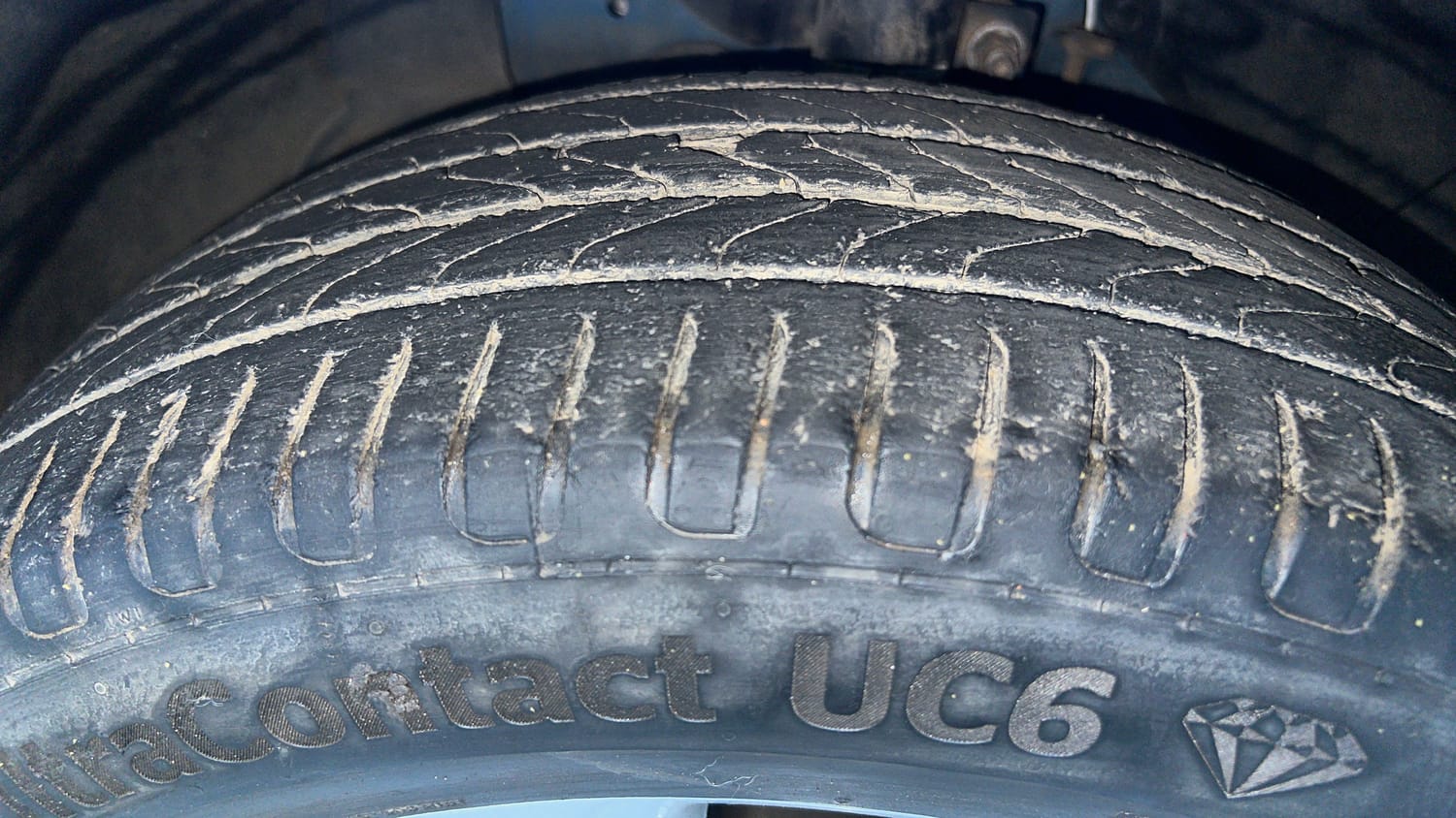Used 2018 Ford EcoSport Titanium 1.5L Ti-VCT Petrol Manual tyres LEFT FRONT TYRE TREAD VIEW