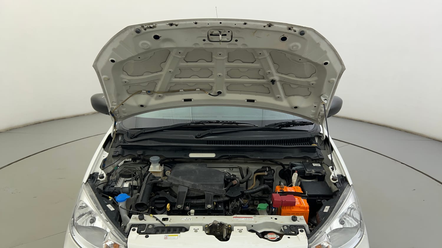 Used 2022 Maruti Suzuki Alto K10 VXi Plus Petrol Manual engine ENGINE & BONNET OPEN FRONT VIEW