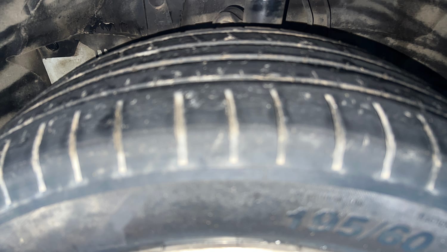 Used 2018 Honda WR-V VX MT Diesel Diesel Manual tyres LEFT FRONT TYRE TREAD VIEW