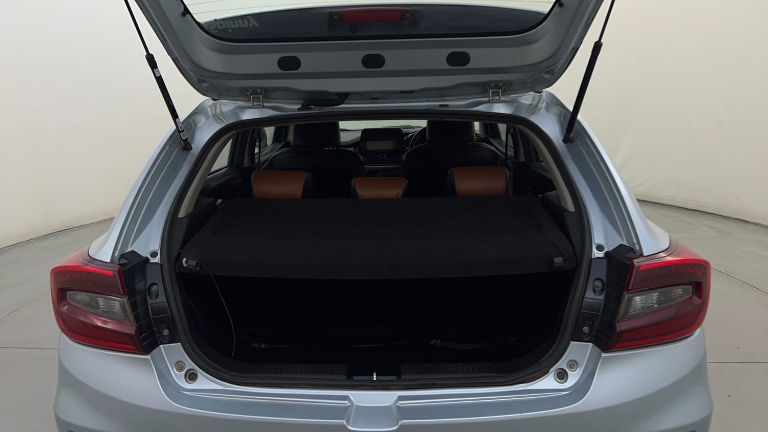 Used 2025 Toyota Glanza E Petrol Manual interior DICKY INSIDE VIEW