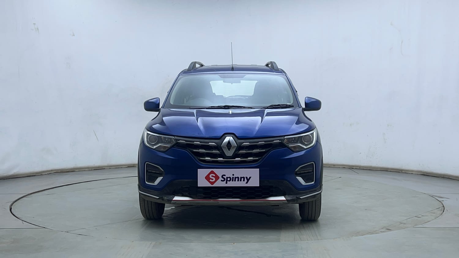 Used 2020 Renault Triber RXZ Petrol Manual exterior FRONT VIEW