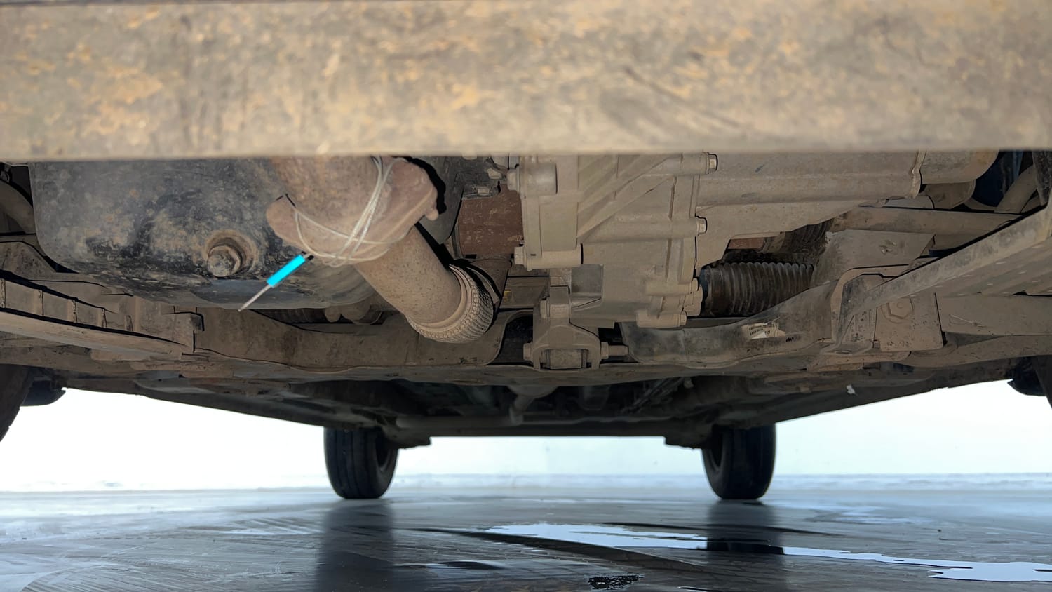 Used 2022 Tata Punch Adventure MT Petrol Manual extra FRONT LEFT UNDERBODY VIEW