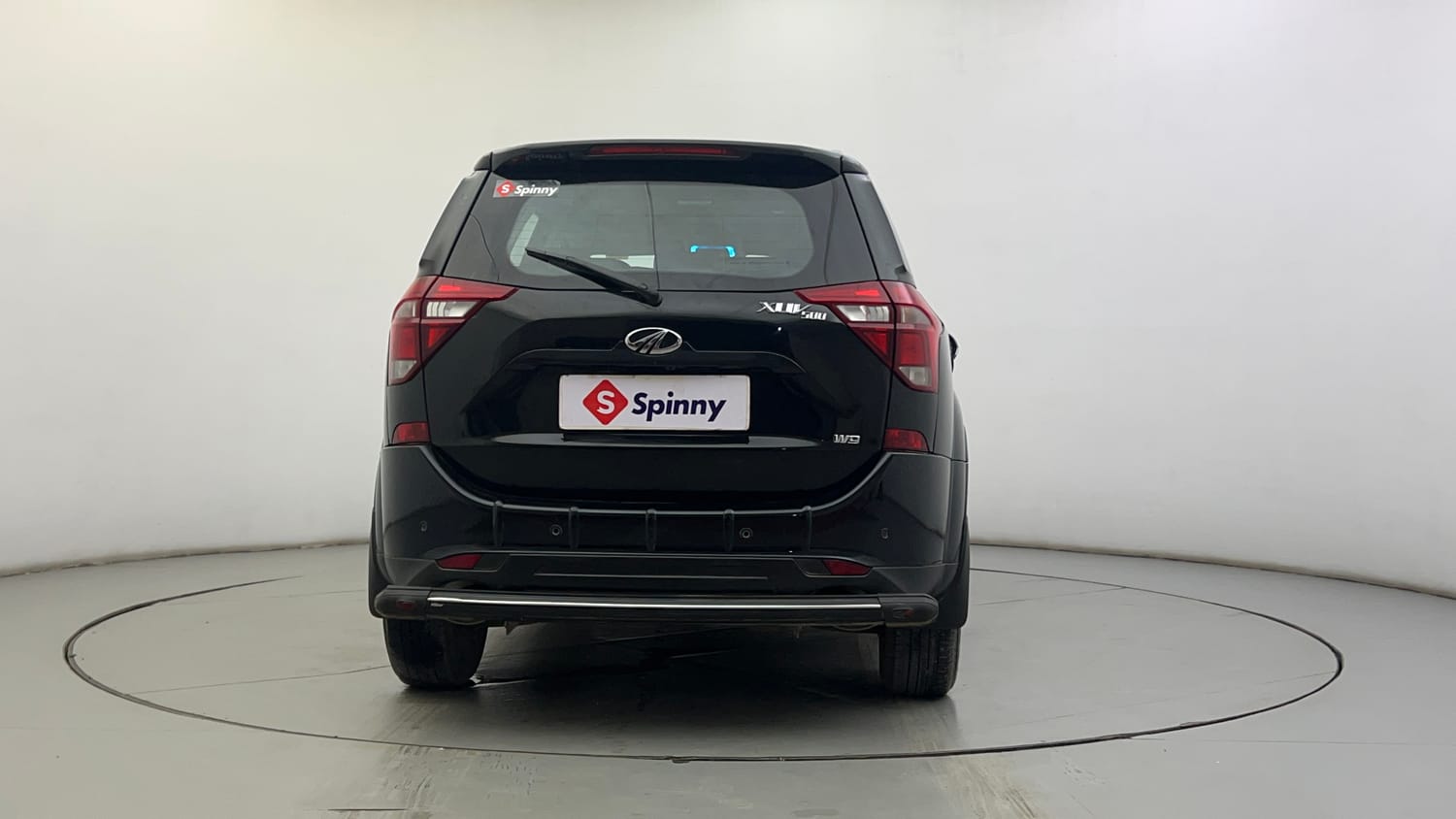 Used 2021 Mahindra XUV500 W9 Diesel Manual exterior BACK VIEW