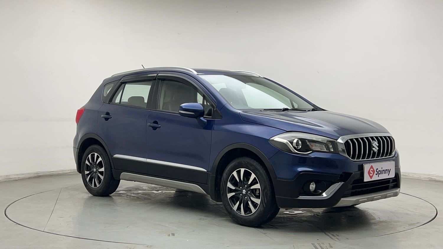 Used 2020 Maruti Suzuki S-Cross Alpha Petrol Manual exterior RIGHT FRONT CORNER VIEW
