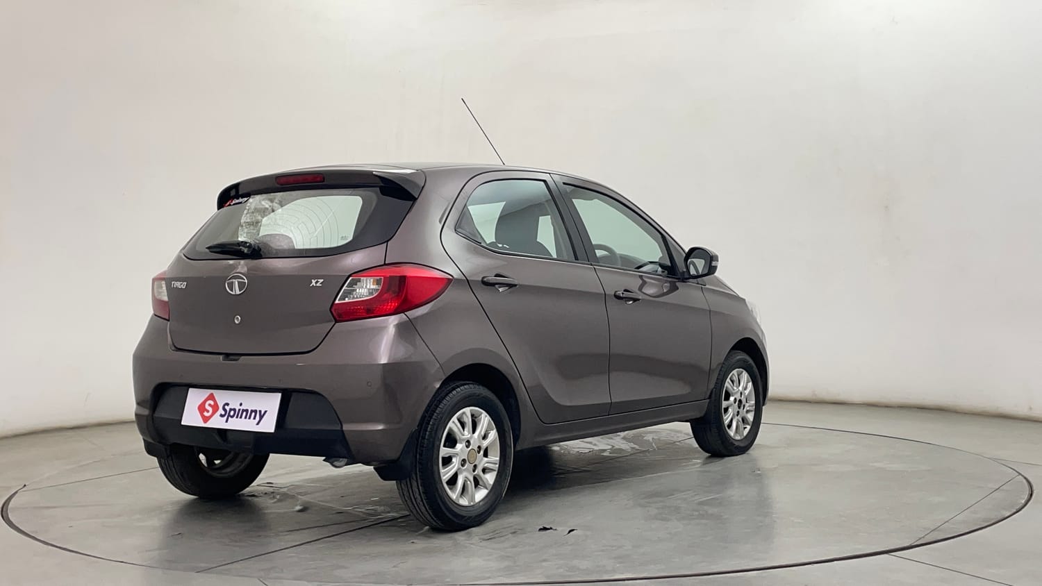 Used 2018 Tata Tiago Revotron XZ Petrol Manual exterior RIGHT REAR CORNER VIEW