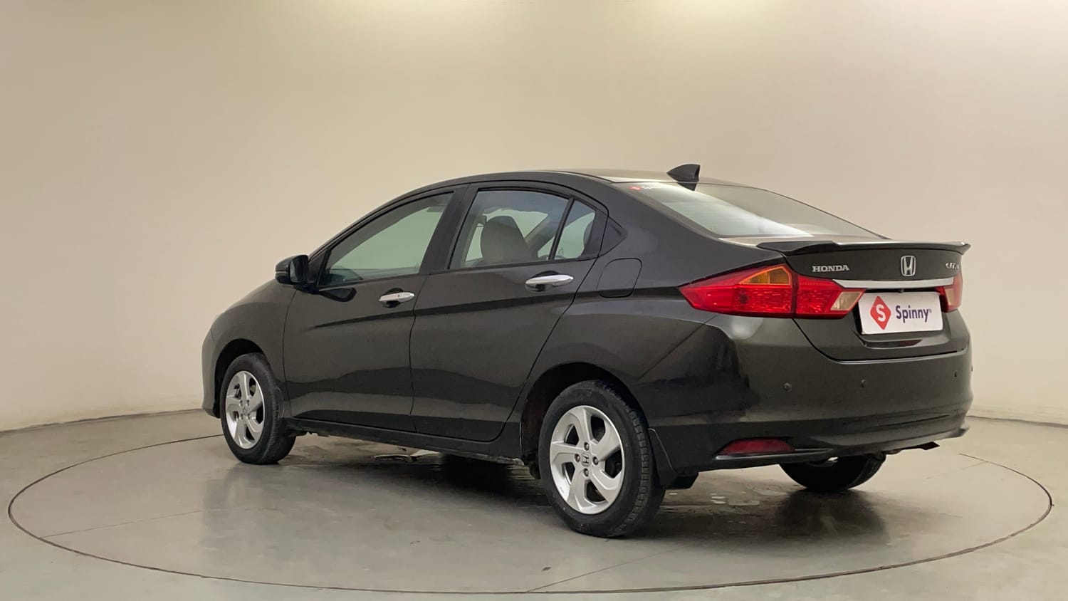 Used 2016 Honda City VX Petrol Manual exterior LEFT REAR CORNER VIEW