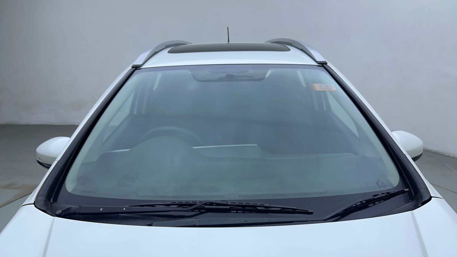 Used 2018 Honda WR-V VX MT Diesel Diesel Manual exterior FRONT WINDSHIELD VIEW