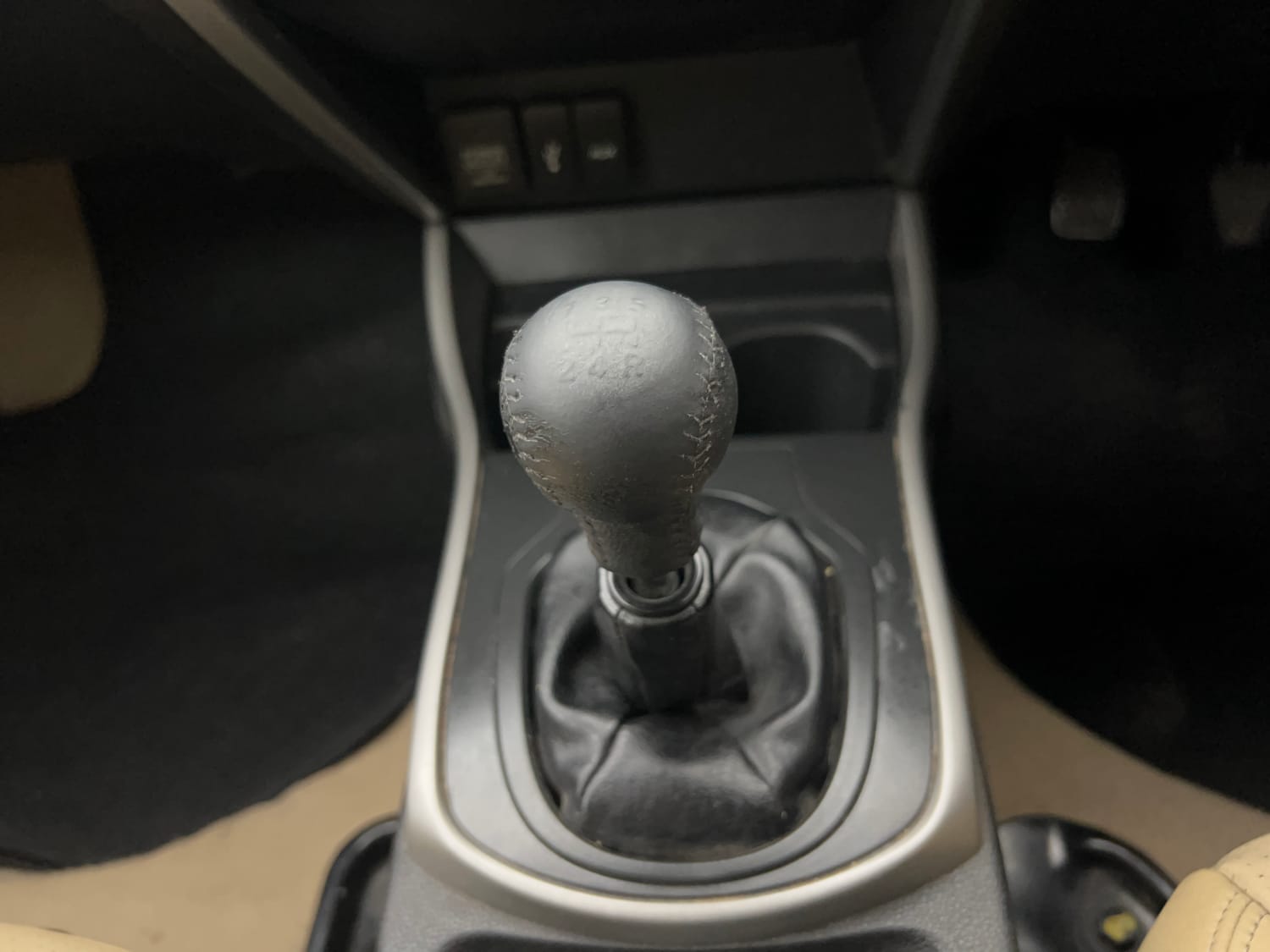 Used 2016 Honda City VX (O) MT BL Petrol Manual interior GEAR  KNOB VIEW