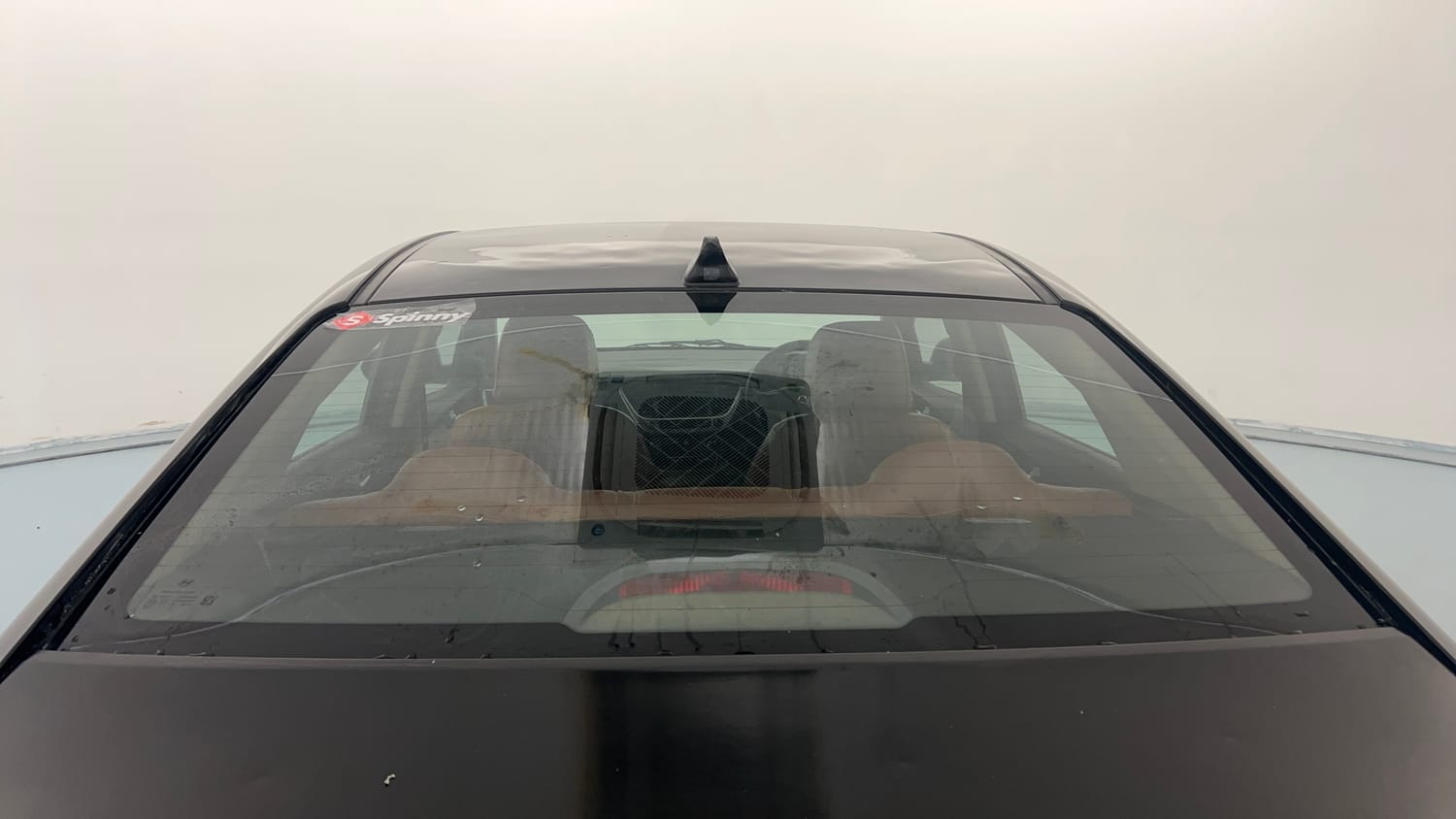 Used 2018 Hyundai Verna SX 1.6 VTVT Petrol Manual exterior BACK WINDSHIELD VIEW