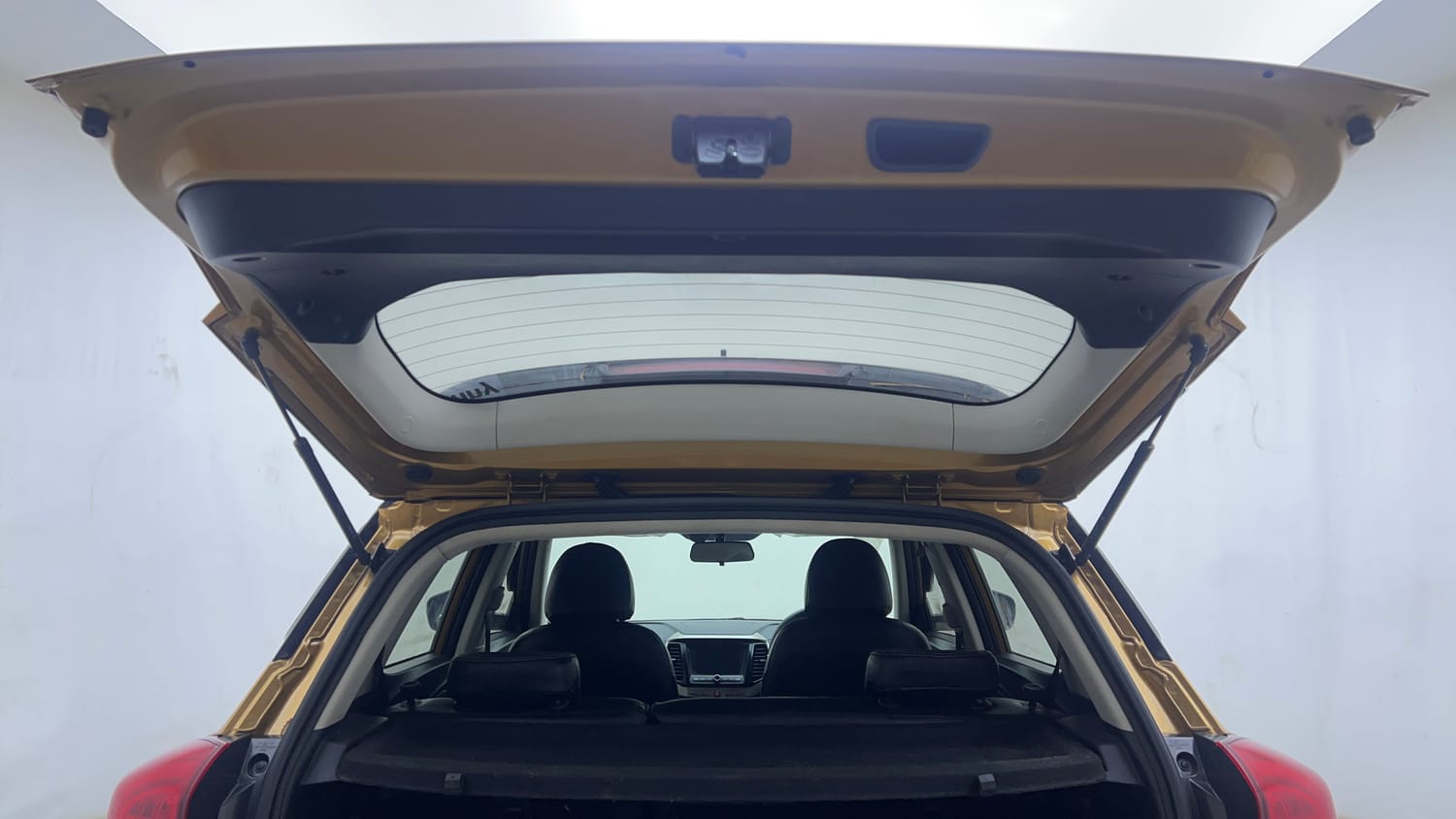 Used 2023 Mahindra XUV 300 W8 1.2 Petrol Petrol Manual interior DICKY DOOR OPEN VIEW