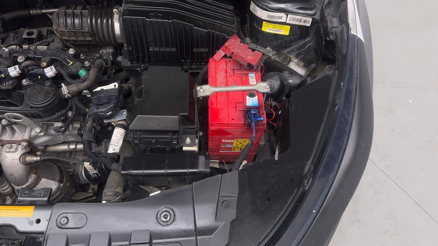 Used 2020 Tata Altroz XM Petrol Petrol Manual engine ENGINE LEFT SIDE VIEW