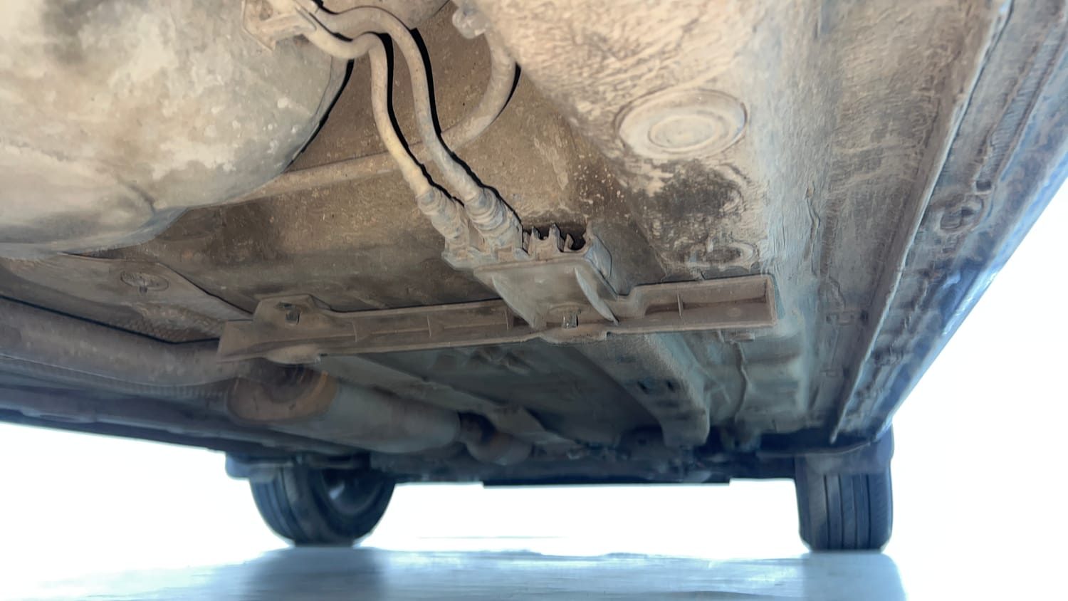 Used 2022 Skoda Slavia Style 1.0L TSI MT Petrol Manual extra REAR RIGHT UNDERBODY VIEW