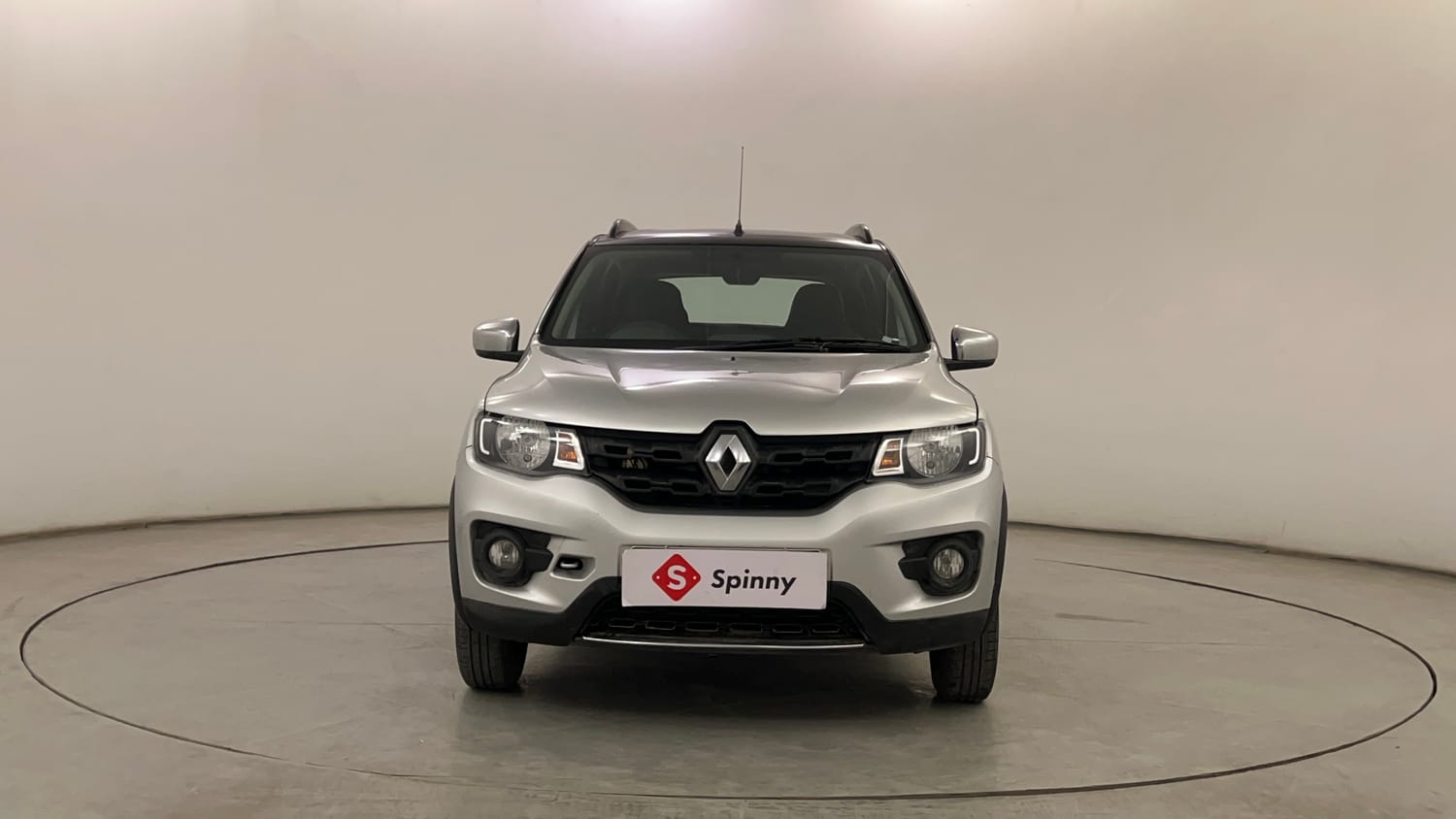 Used 2016 Renault Kwid RXT Opt Petrol Manual exterior FRONT VIEW