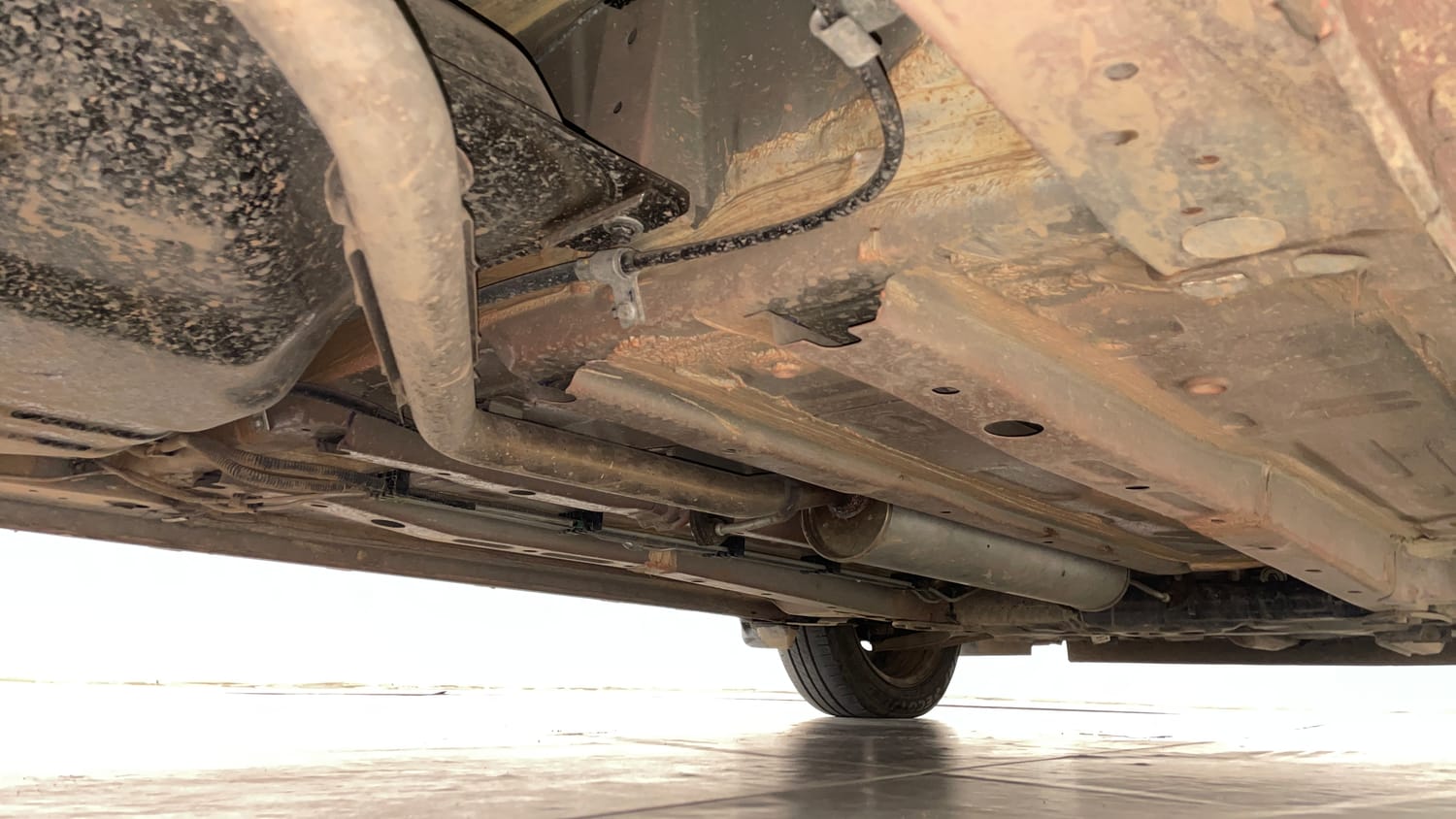 Used 2025 Tata Altroz Pure S Petrol 5AMT Petrol Automatic extra REAR RIGHT UNDERBODY VIEW