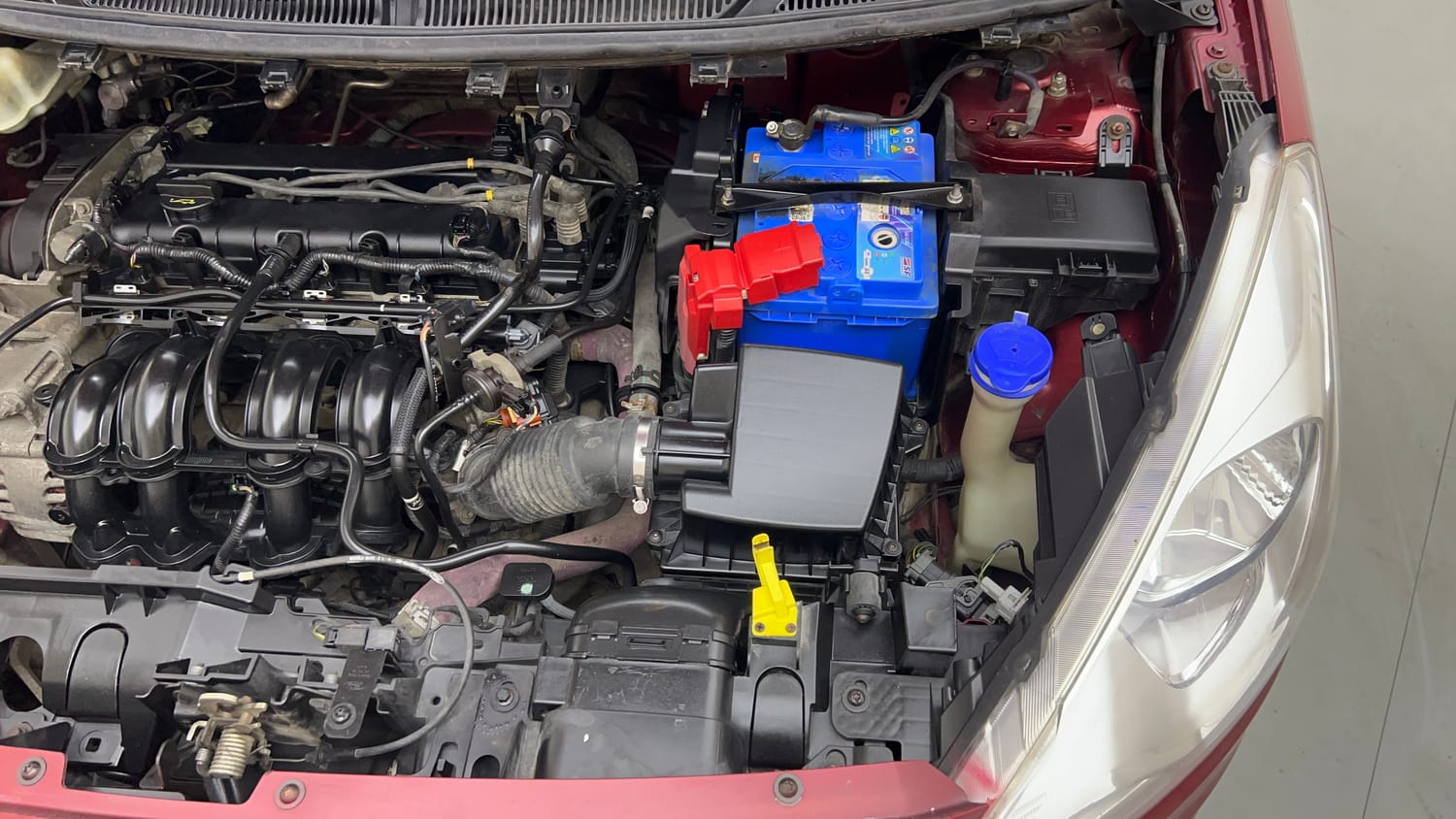 Used 2015 Ford Figo Aspire Trend 1.2 Ti-VCT Petrol Manual engine ENGINE LEFT SIDE VIEW