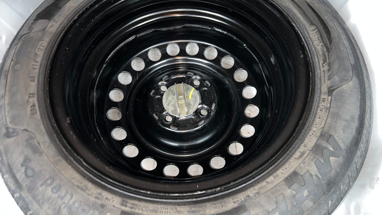 Used 2016 Honda City VX (O) MT BL Petrol Manual tyres SPARE TYRE VIEW