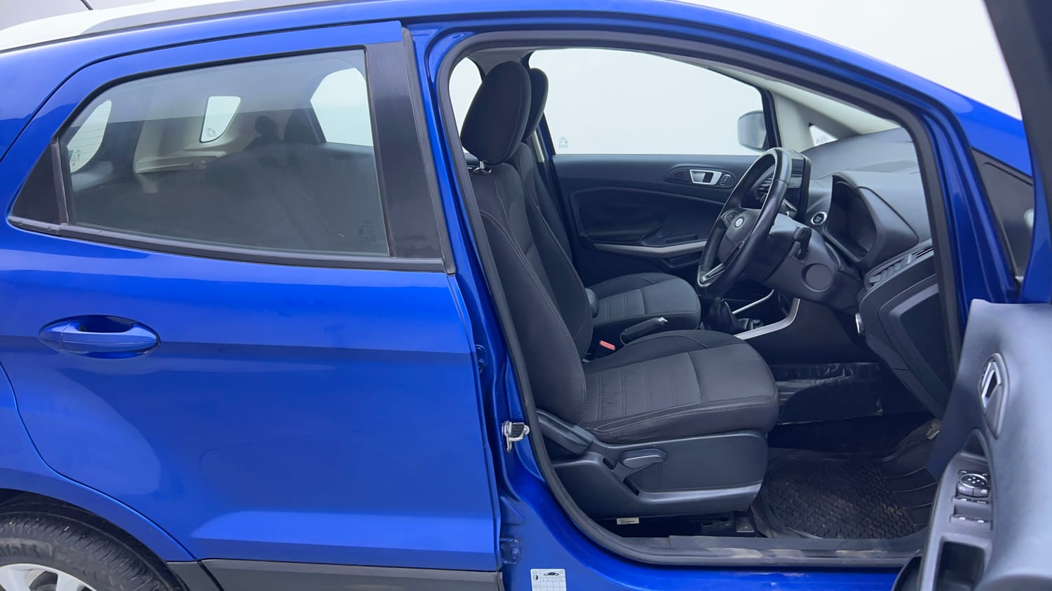 Used 2018 Ford EcoSport Titanium 1.5L Ti-VCT Petrol Manual interior RIGHT SIDE FRONT DOOR CABIN VIEW