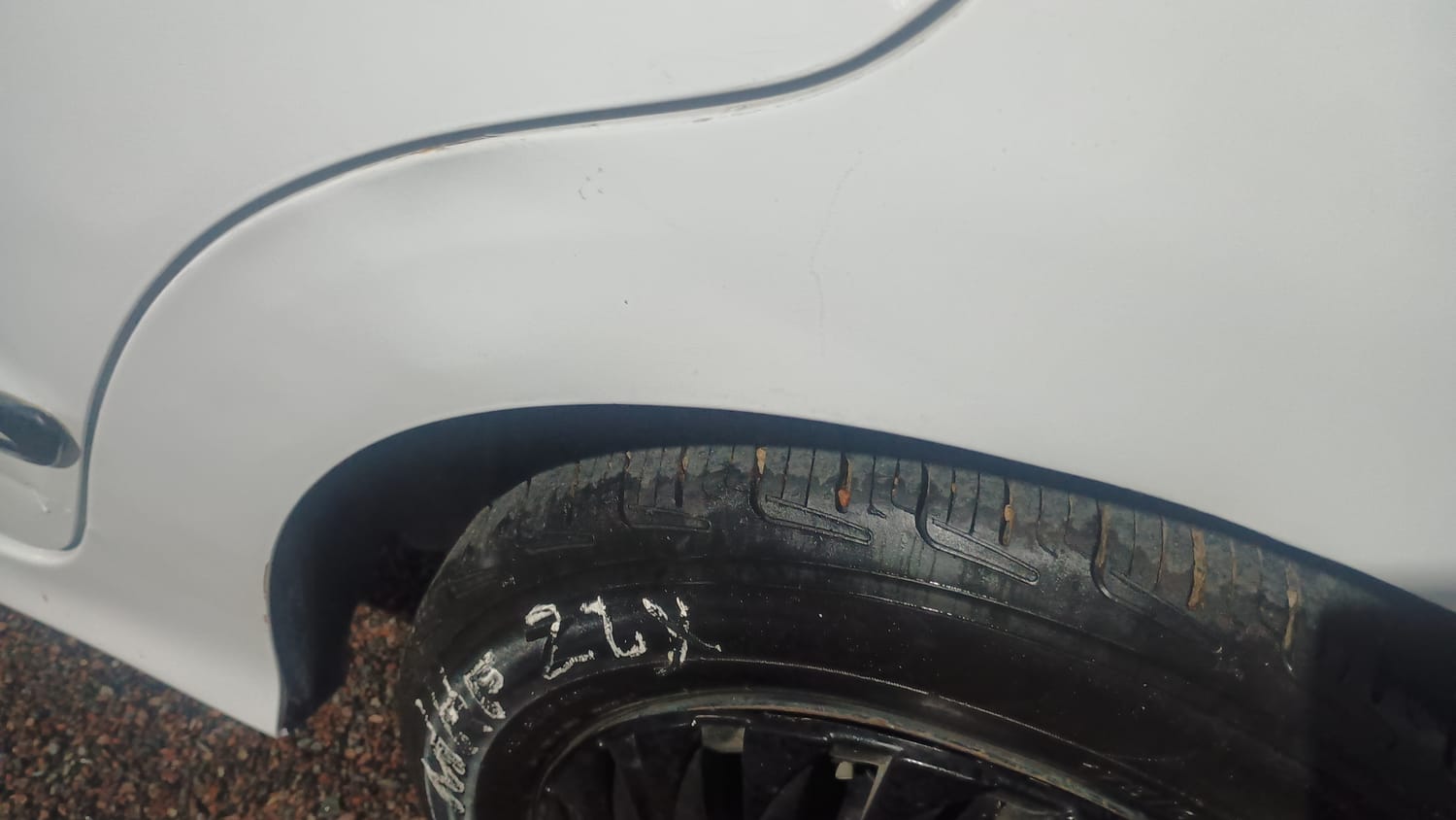 Used 2016 Ford Figo Aspire Trend 1.5 TDCi Diesel Manual dents MINOR DENT