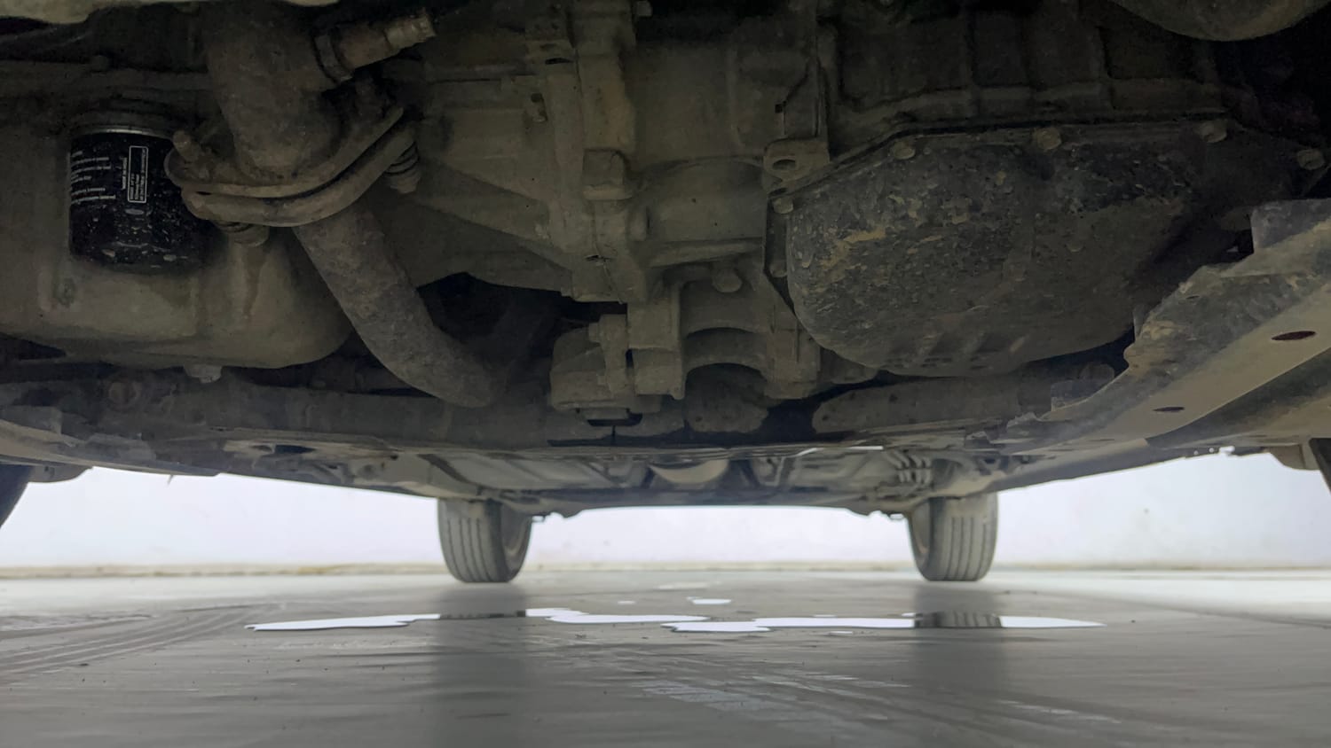 Used 2020 Maruti Suzuki Baleno Zeta Automatic Petrol Automatic extra FRONT LEFT UNDERBODY VIEW