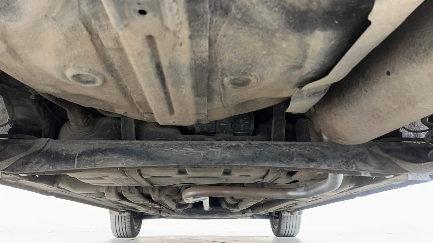 Used 2015 Hyundai Elite i20 Asta 1.2 Petrol Manual extra REAR UNDERBODY VIEW (TAKEN FROM REAR)