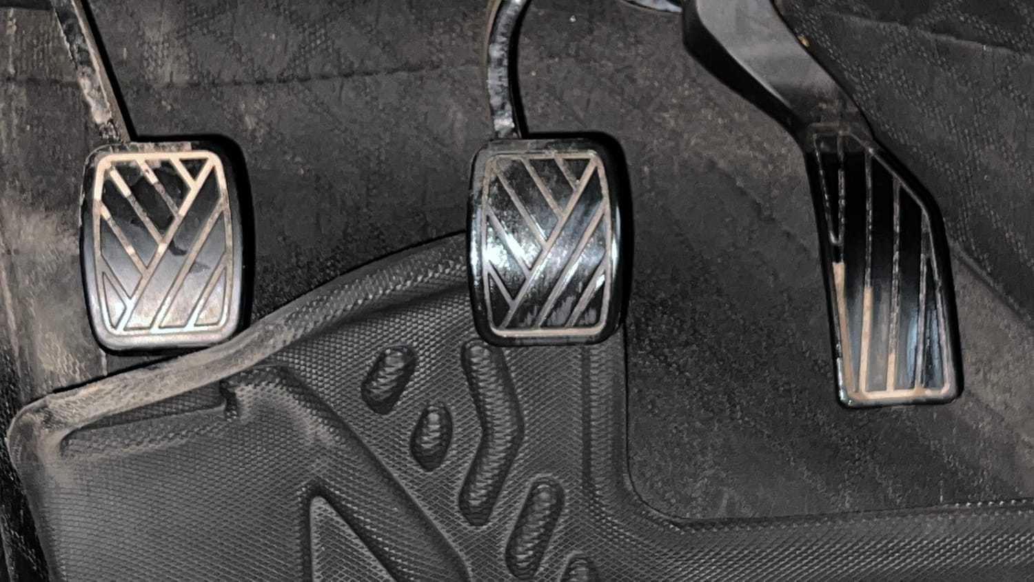 Used 2026 Maruti Suzuki Victoris LXI MT 2W Petrol Manual interior PEDALS VIEW