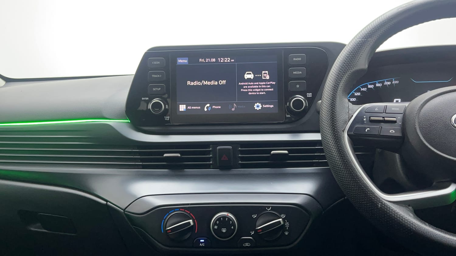 Used 2024 Hyundai i20 Sportz 1.2 MT Petrol Manual top_features Integrated (in-dash) music system