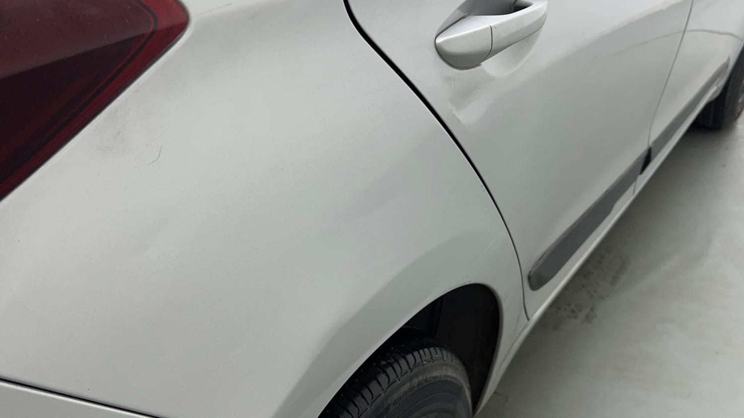 Used 2018 Hyundai Elite i20 Sportz 1.2 Petrol Manual dents MINOR SCRATCH