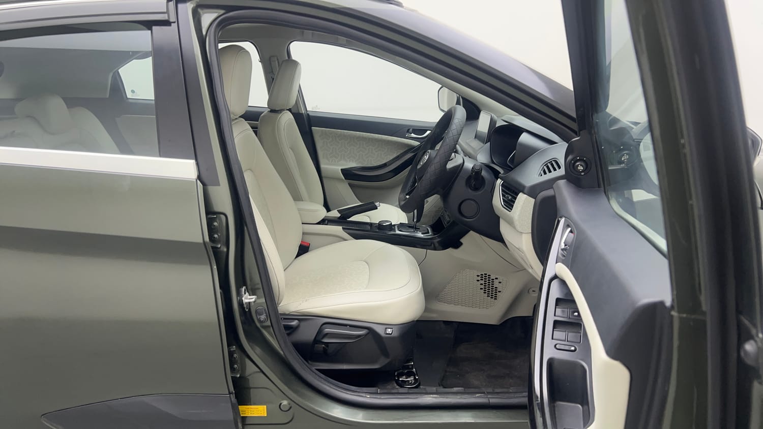 Used 2022 Tata Nexon XZA Plus (Premium) Diesel Diesel Automatic interior RIGHT SIDE FRONT DOOR CABIN VIEW