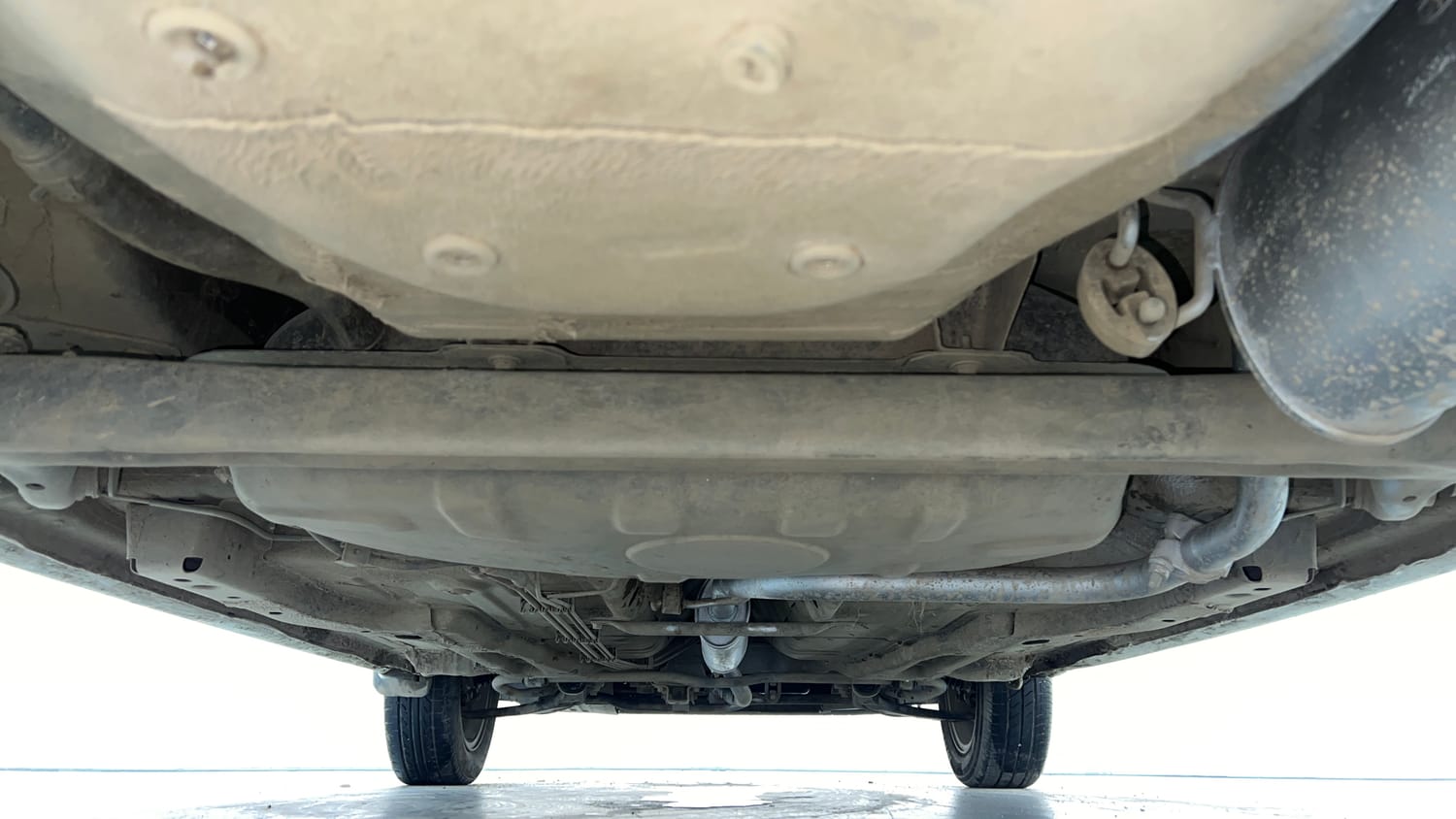 Used 2018 Tata Tiago Revotron XZ Plus Petrol Manual extra REAR UNDERBODY VIEW (TAKEN FROM REAR)