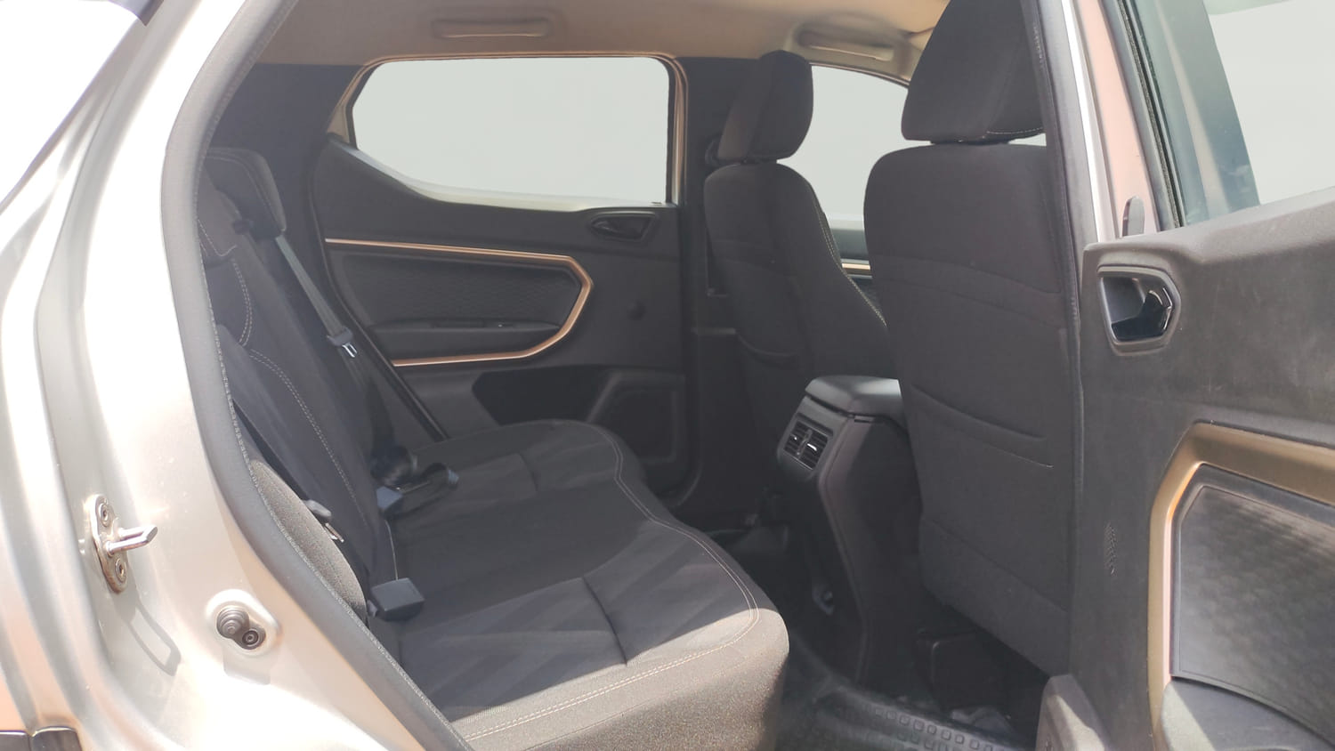 Used 2021 Renault Kiger RXT MT Petrol Manual interior RIGHT SIDE REAR DOOR CABIN VIEW