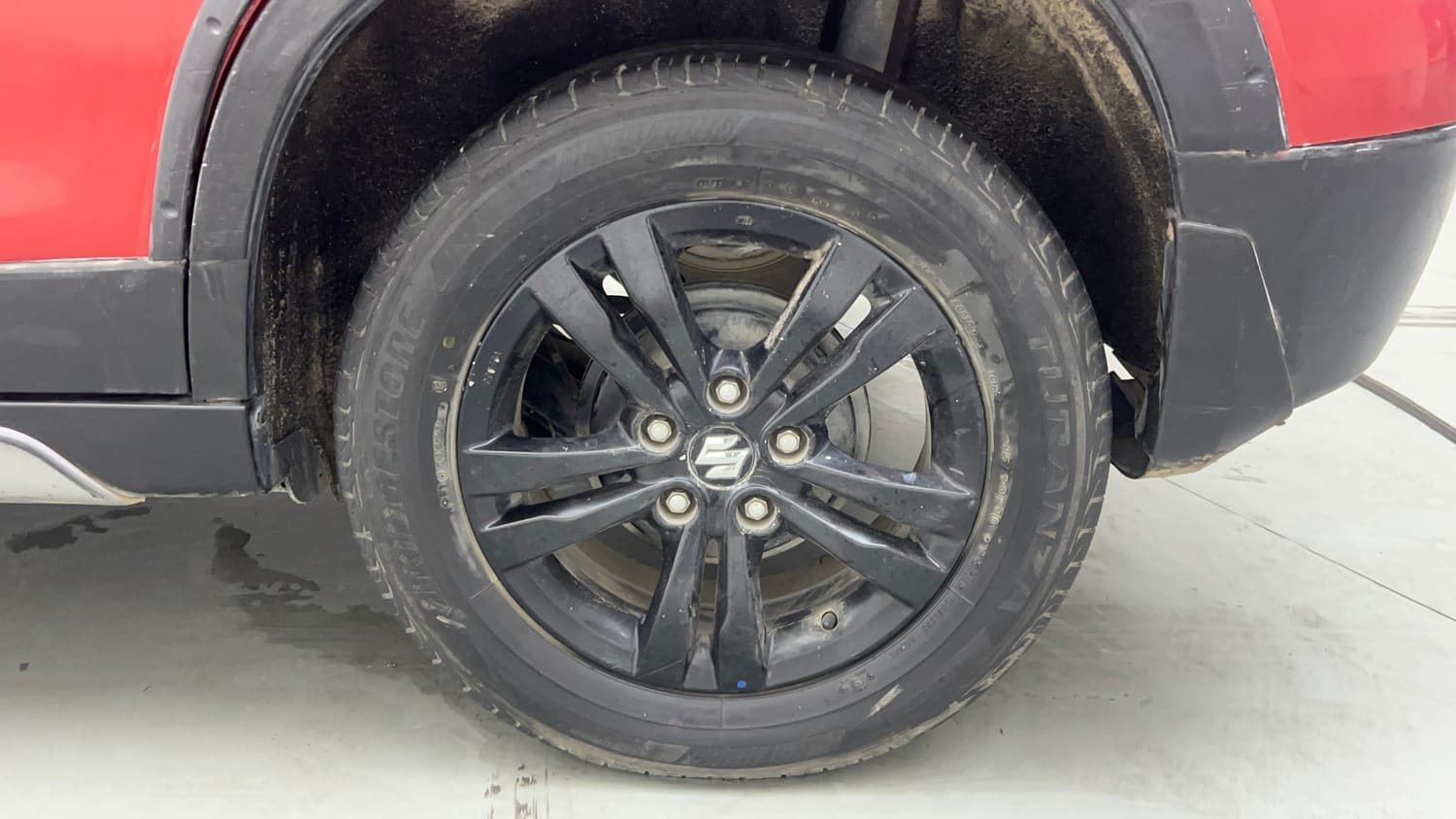 Used 2018 Maruti Suzuki Vitara Brezza [2016-2020] VDi Diesel Manual tyres LEFT REAR TYRE RIM VIEW