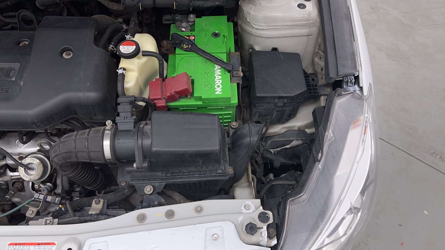 Used 2015 Maruti Suzuki Ciaz ZDi+ SHVS Diesel Manual engine ENGINE LEFT SIDE VIEW