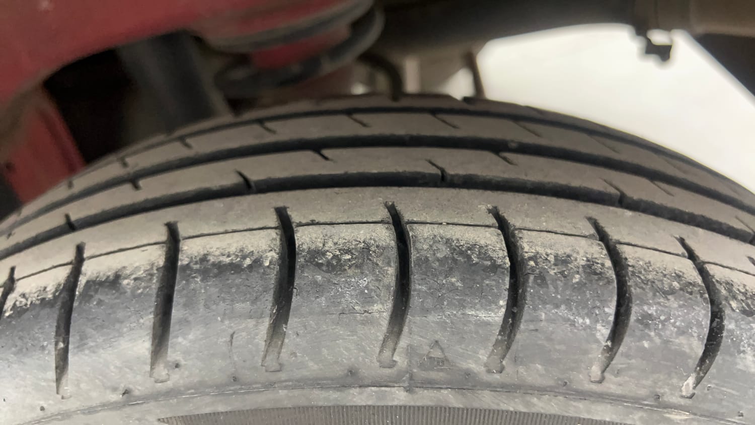 Used 2016 Maruti Suzuki Alto 800 Vxi Petrol Manual tyres LEFT REAR TYRE TREAD VIEW