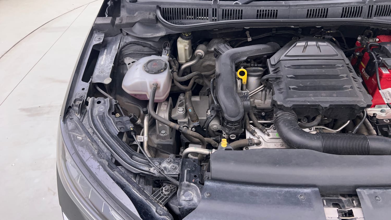 Used 2023 Skoda Slavia Style 1.0L TSI MT Petrol Manual engine ENGINE RIGHT SIDE VIEW