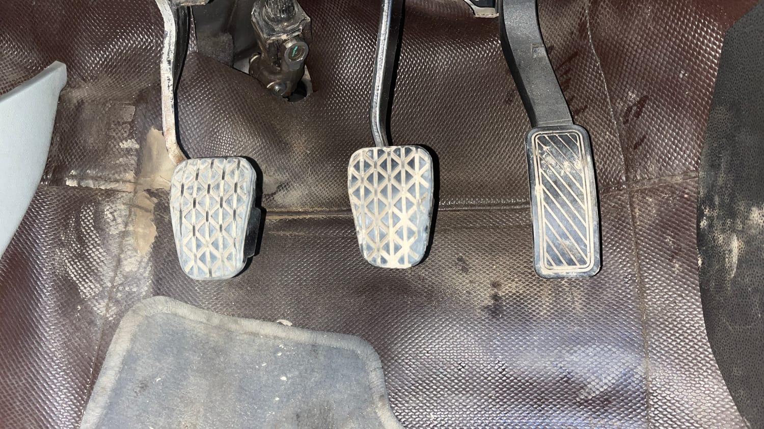 Used 2016 Ford EcoSport Trend 1.5L Ti-VCT Petrol Manual interior PEDALS VIEW