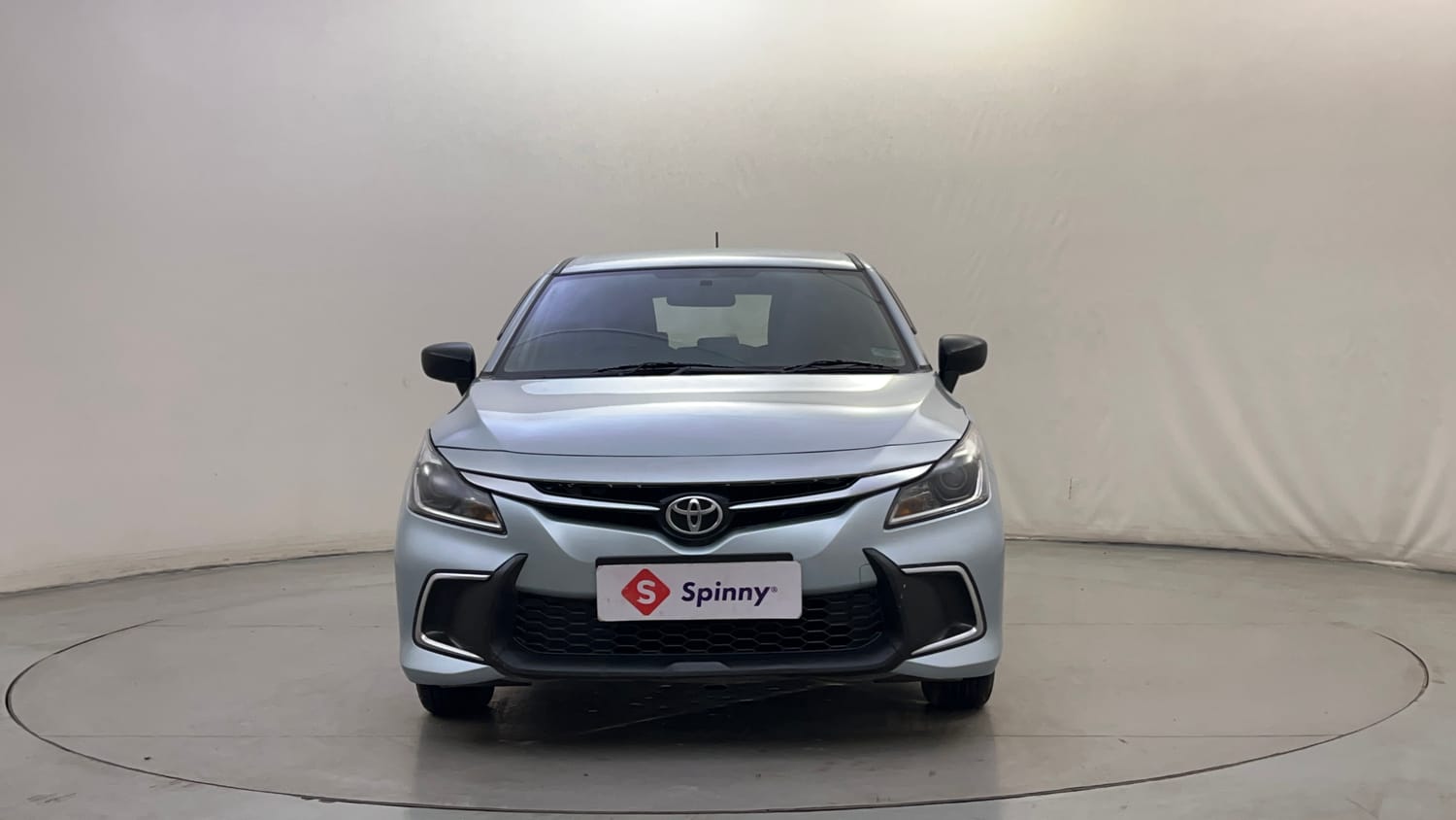 Used 2025 Toyota Glanza E Petrol Manual exterior FRONT VIEW