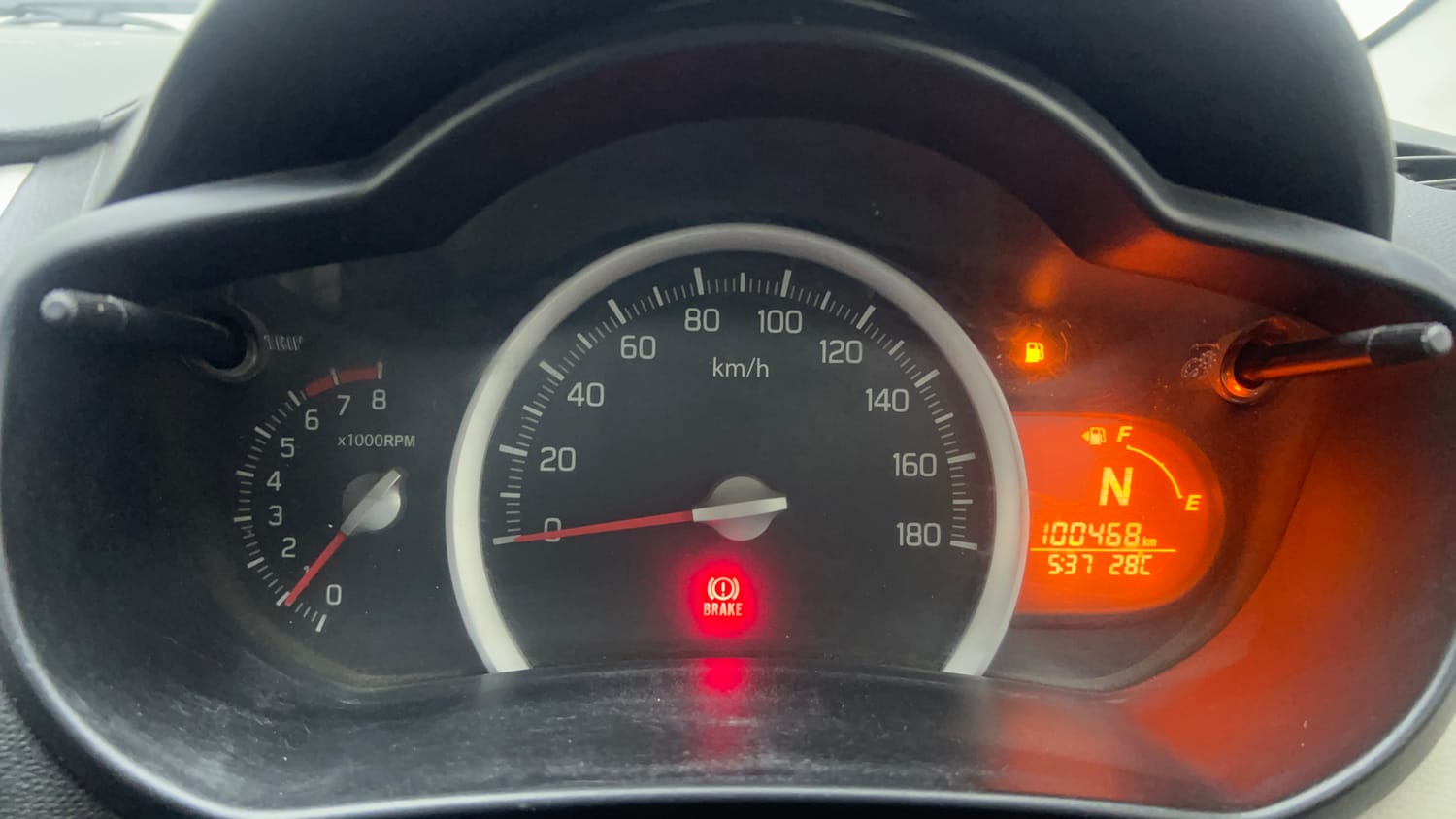 Used 2014 Maruti Suzuki Celerio VXi AMT Petrol Automatic interior CLUSTERMETER VIEW