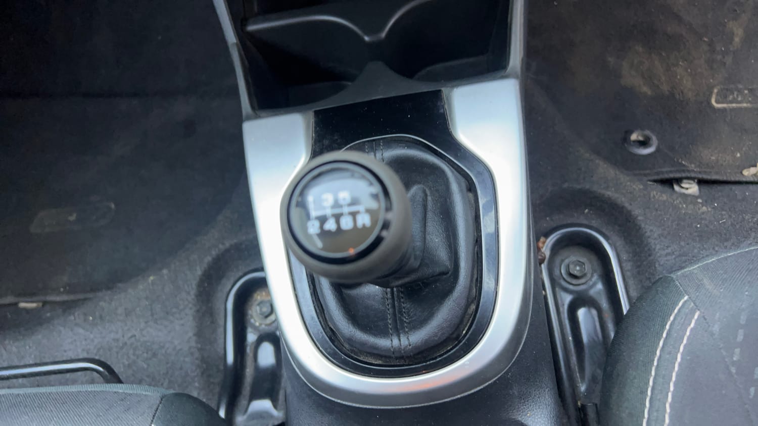 Used 2018 Honda WR-V VX MT Diesel Diesel Manual interior GEAR  KNOB VIEW