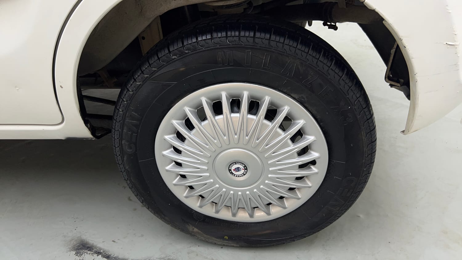 Used 2018 Maruti Suzuki Alto 800 LXi Petrol Manual tyres LEFT REAR TYRE RIM VIEW