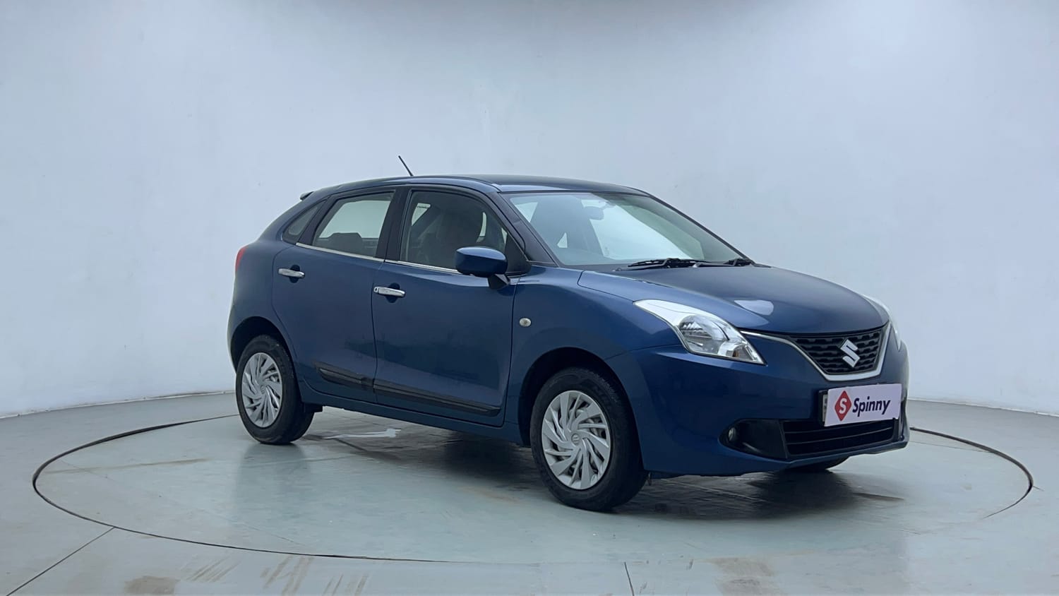 Used 2017 Maruti Suzuki Baleno Sigma 1.2 Petrol Manual exterior RIGHT FRONT CORNER VIEW
