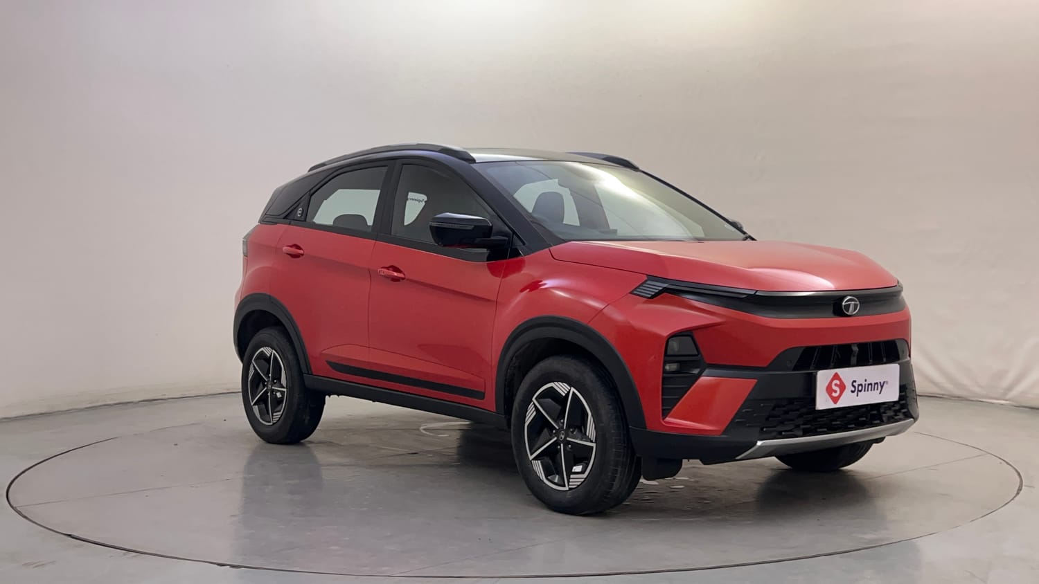 Used 2023 Tata Nexon Fearless Plus S 1.2 Revotron Petrol 7DCA DT Petrol Automatic exterior RIGHT FRONT CORNER VIEW