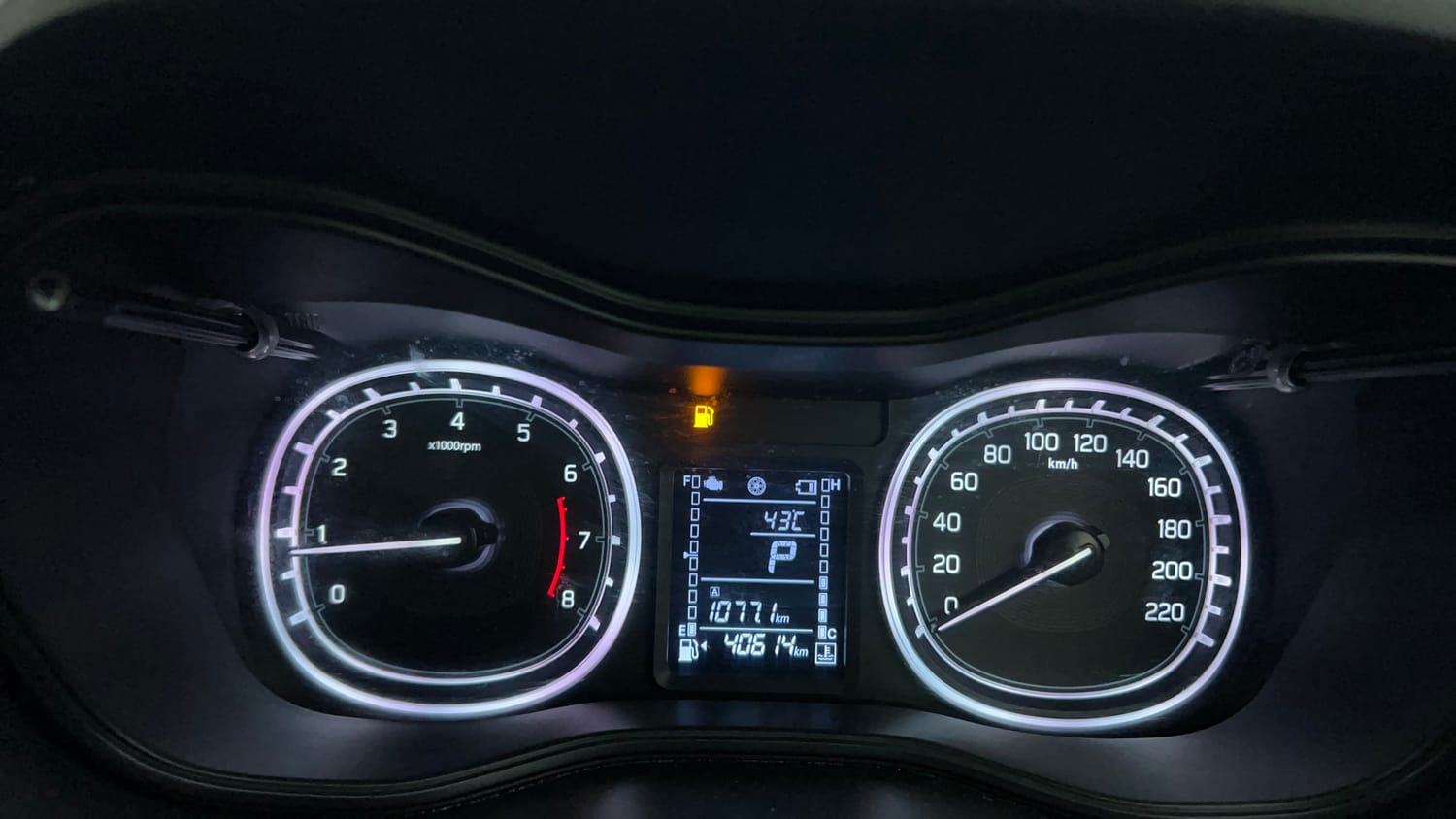 Used 2022 Toyota Urban Cruiser Premium Grade AT Petrol Automatic interior CLUSTERMETER VIEW
