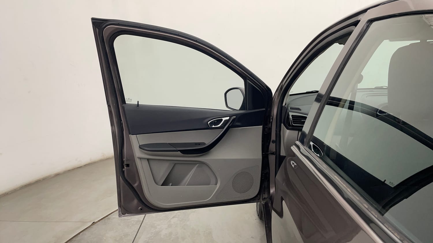 Used 2018 Tata Tiago Revotron XZ Petrol Manual interior LEFT FRONT DOOR OPEN VIEW