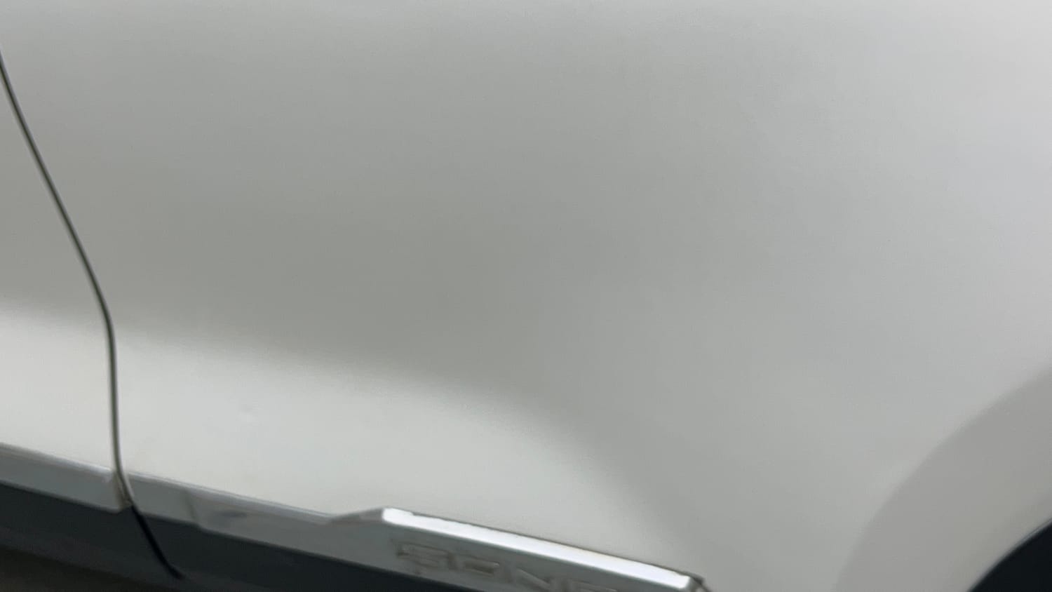 Used 2022 Kia Sonet HTK Plus 1.2 Petrol Manual dents MINOR SCRATCH