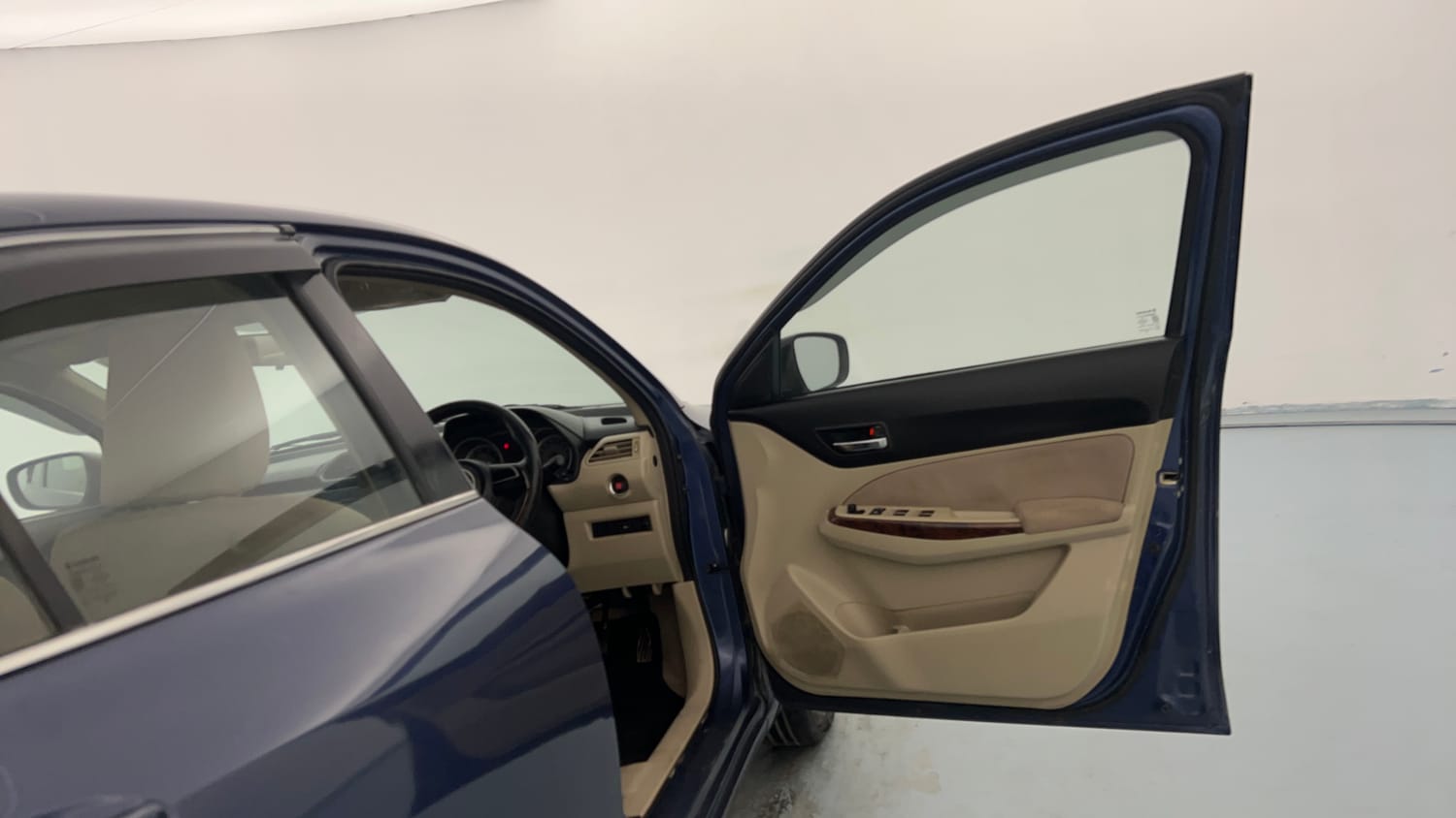 Used 2017 Maruti Suzuki Dzire ZXi Petrol Manual interior RIGHT FRONT DOOR OPEN VIEW