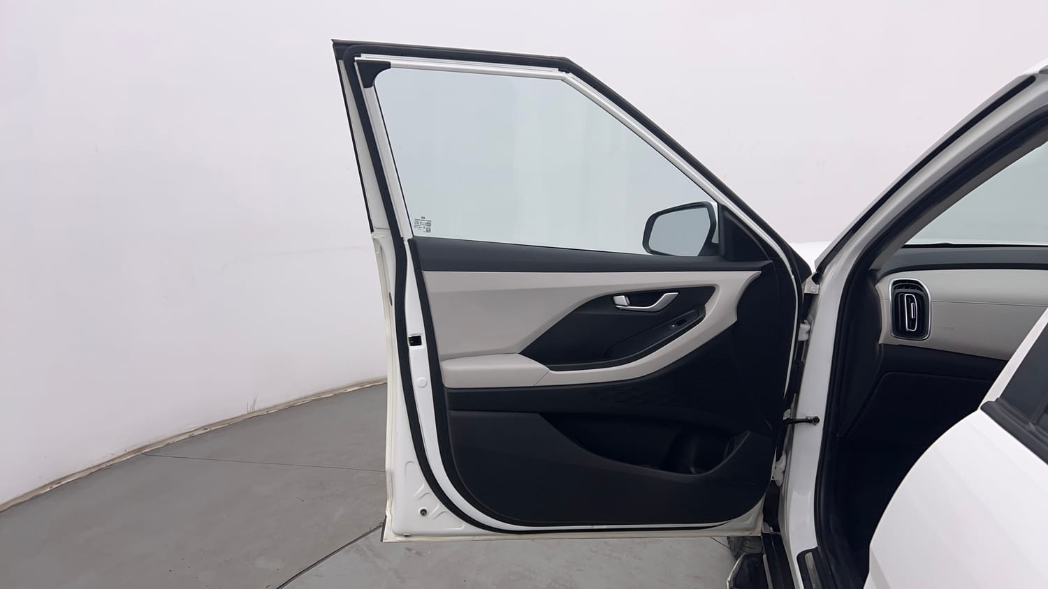 Used 2023 Hyundai Creta SX 1.5 Petrol Petrol Manual interior LEFT FRONT DOOR OPEN VIEW