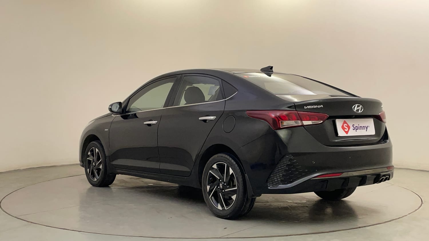 Used 2021 Hyundai Verna SX (O) 1.6 VTVT AT Petrol Automatic exterior LEFT REAR CORNER VIEW