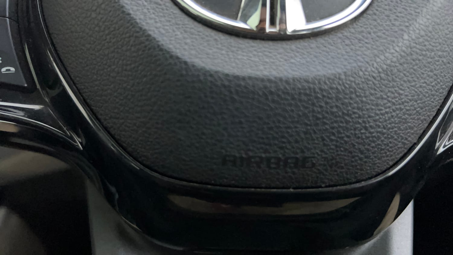 Used 2022 Tata Nexon XMA (S) Diesel Diesel Automatic top_features Airbags
