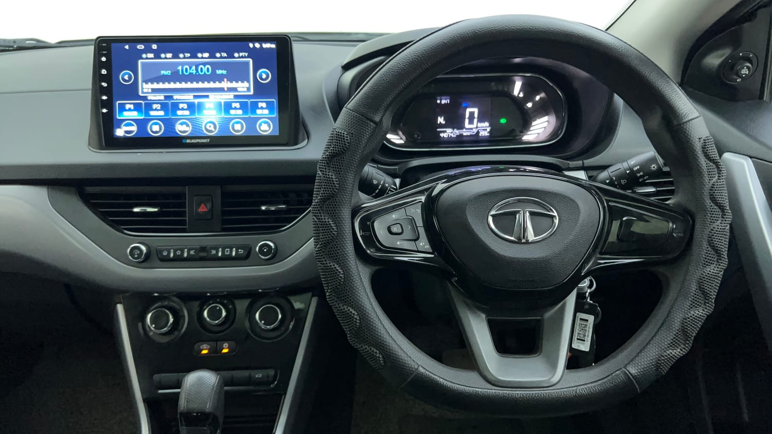 Used 2022 Tata Nexon XMA (S) Diesel Diesel Automatic interior STEERING VIEW
