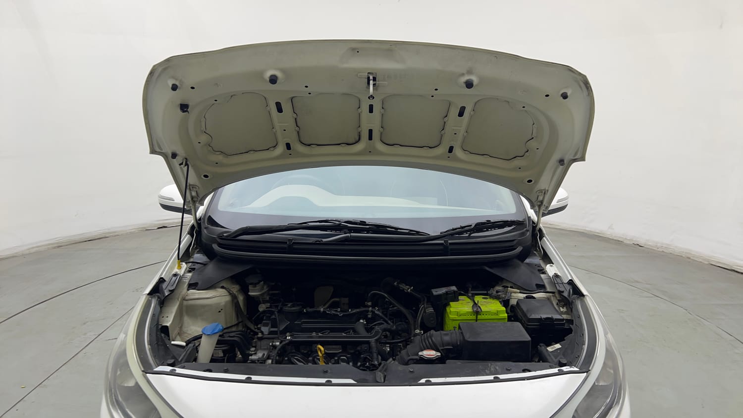 Used 2019 Hyundai Elite i20 Asta 1.2 AT Petrol Automatic engine ENGINE & BONNET OPEN FRONT VIEW